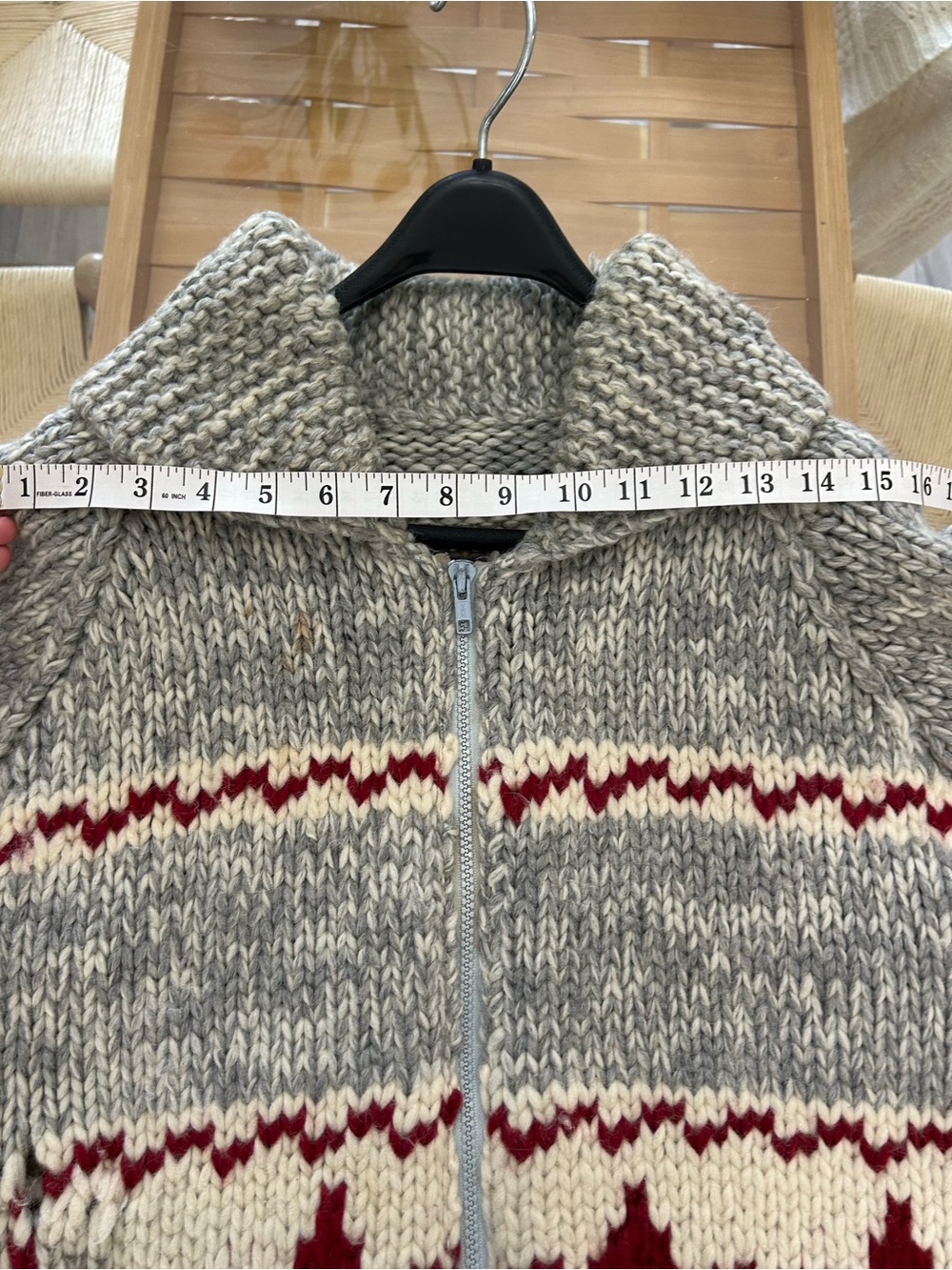 Vintage Handmade Knitted 100% Wool Chunky Zip-Up Canada Leaf Nordic Knit Sweater - Picture 9 of 14